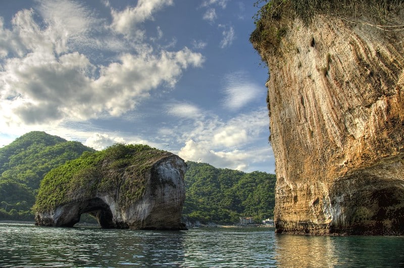 mismaloya beach