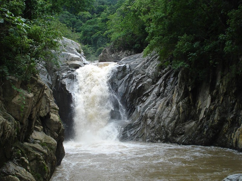 mismaloya beach