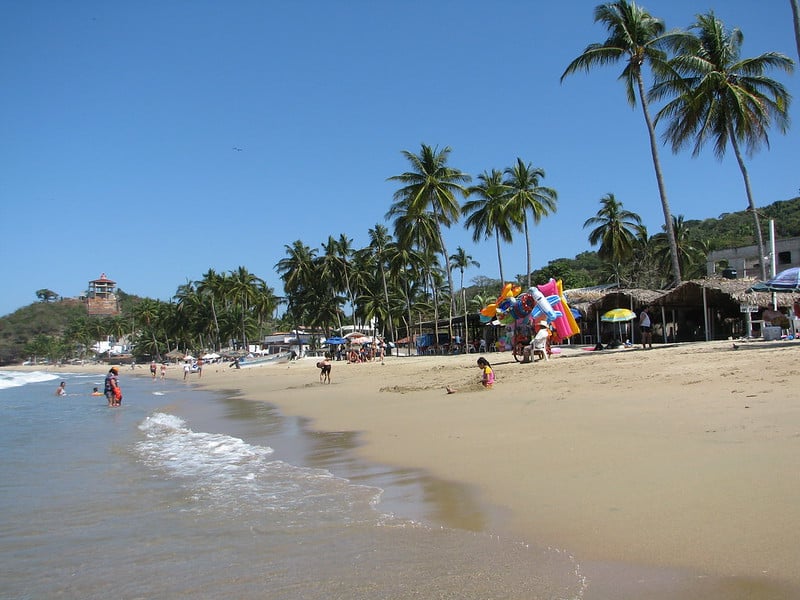 rincon de guayabitos mexico beach